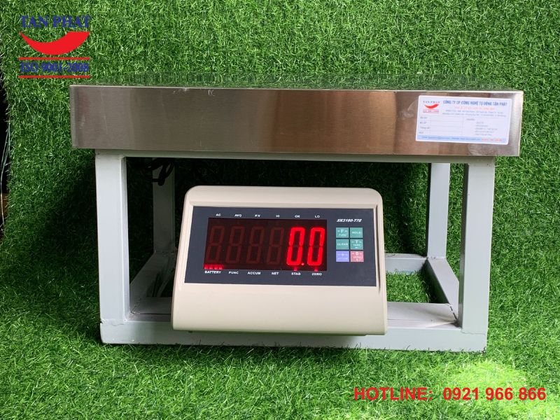 Hình ảnh thực tế của cân bàn ghế ngồi T7E