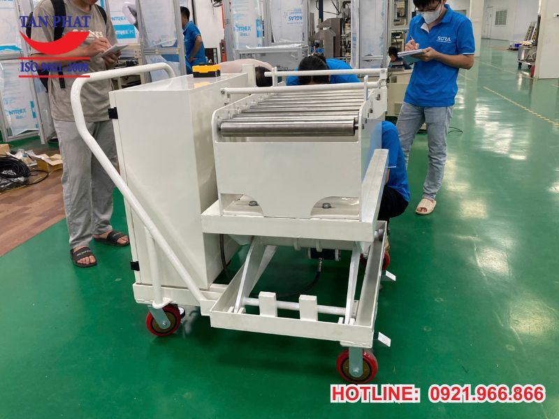 Ứng dụng của bàn nâng cắt kéo trong nhà máy, xưởng sản xuất