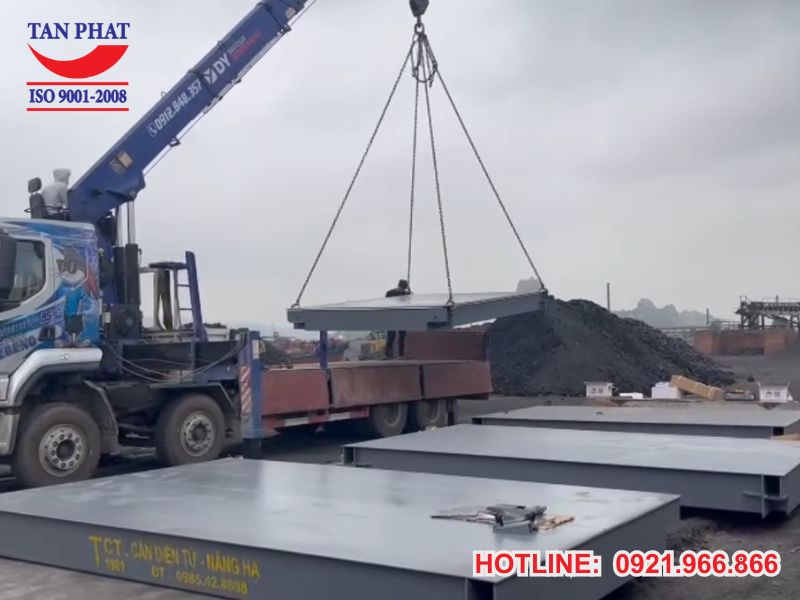 Hạ, lắp đặt sàn cân điện tử 18x3m