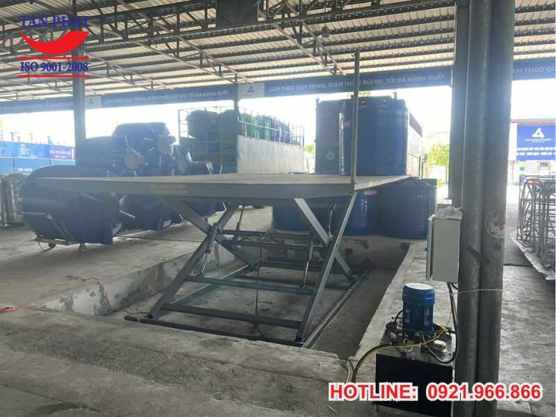 Lắp đặt bàn nâng thủy lực 2000kg tại Hưng Yên