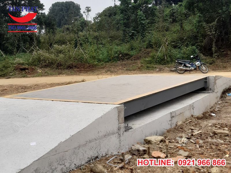 Cân điện tử 40 tấn Tân Phát chất lượng, giá tốt
