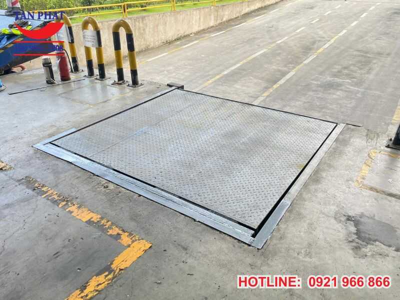 Hình ảnh thực tế sàn nâng hàng