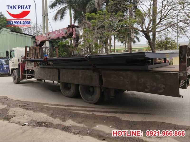 Vận chuyển bàn nâng thủy lực tới Hưng Yên