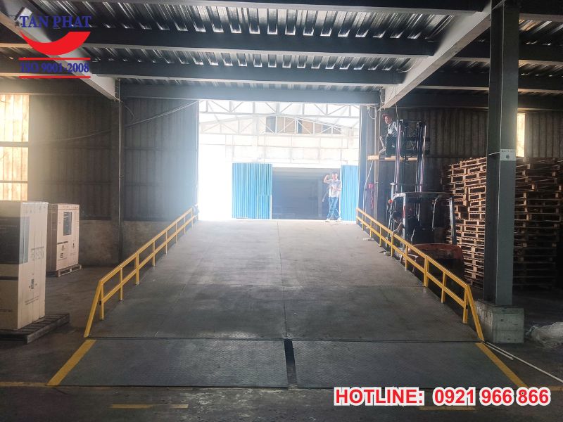 Quy trình triển khai dự án lắp đặt ramp dốc kết hợp dock leveler