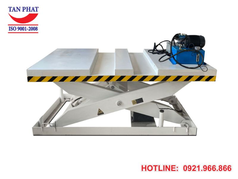 Tổng quan về bàn nâng gỗ thủy lực