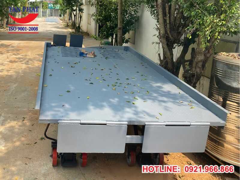 Cầu dẫn xe nâng tại Lạng Sơn