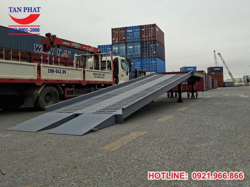 Lắp đặt hoàn thiện cầu dẫn tại công trình