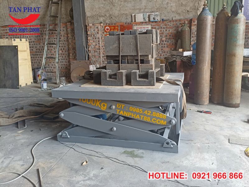 Tân Phát - đơn vị sản xuất, lắp đặt bàn nâng thủy lực uy tín, chất lượng