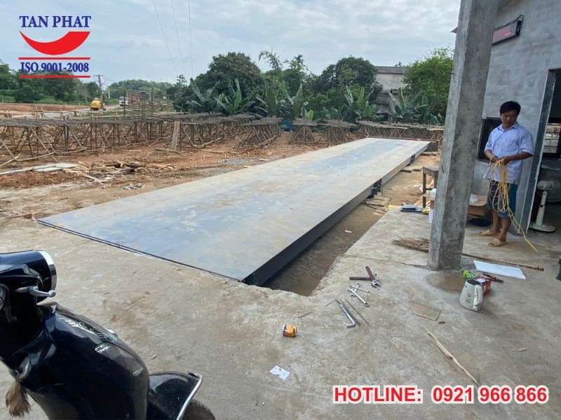 Hình ảnh thực tế: hệ thống trạm cân 100 tấn đã được hoàn thiện lắp đặt