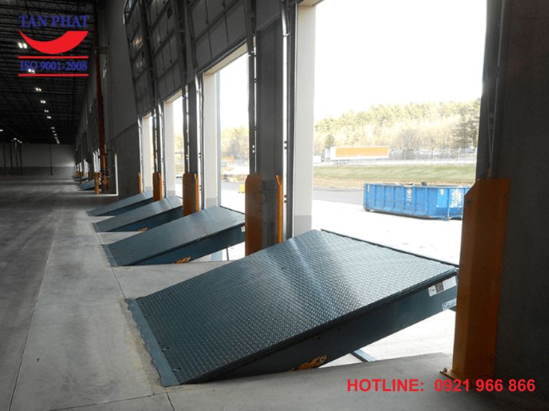 Ứng dụng thực tế của sàn nâng hạ thủy lực
