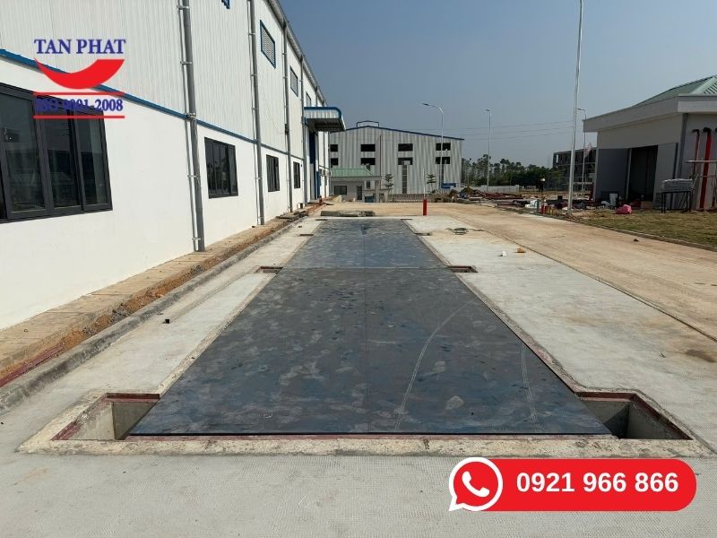 Cân dài 18 mét với trọng tải 80 Tấn