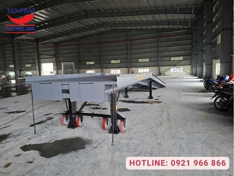 Dự án cầu dẫn xe nâng 12 tấn Ninh Bình