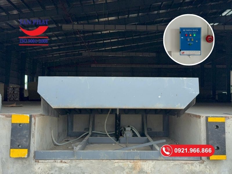 Dock Leveler 8 Tấn Tại Phú Thọ