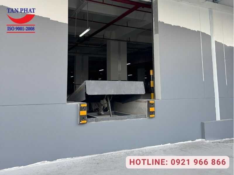 Dự án dock leveler do Tân Phát thực hiện