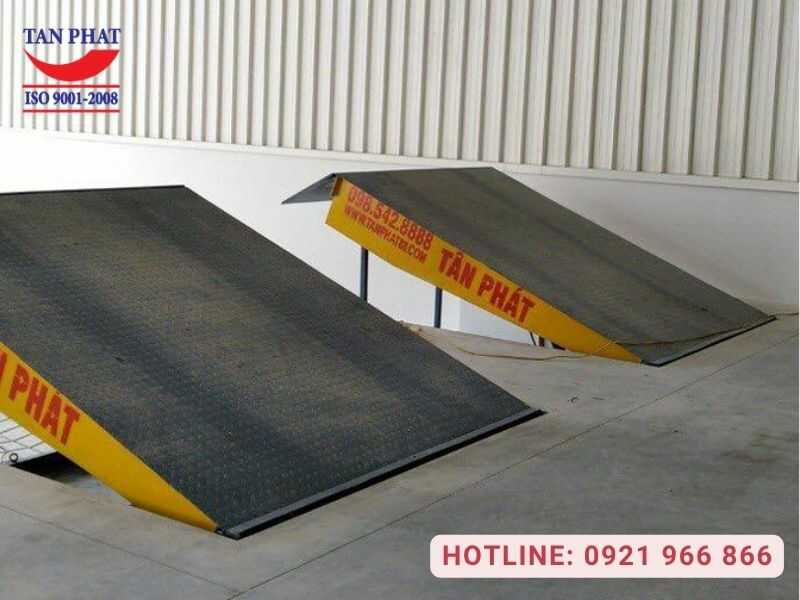 Tuổi thọ trung bình của dock leveler và độ bền sàn nâng