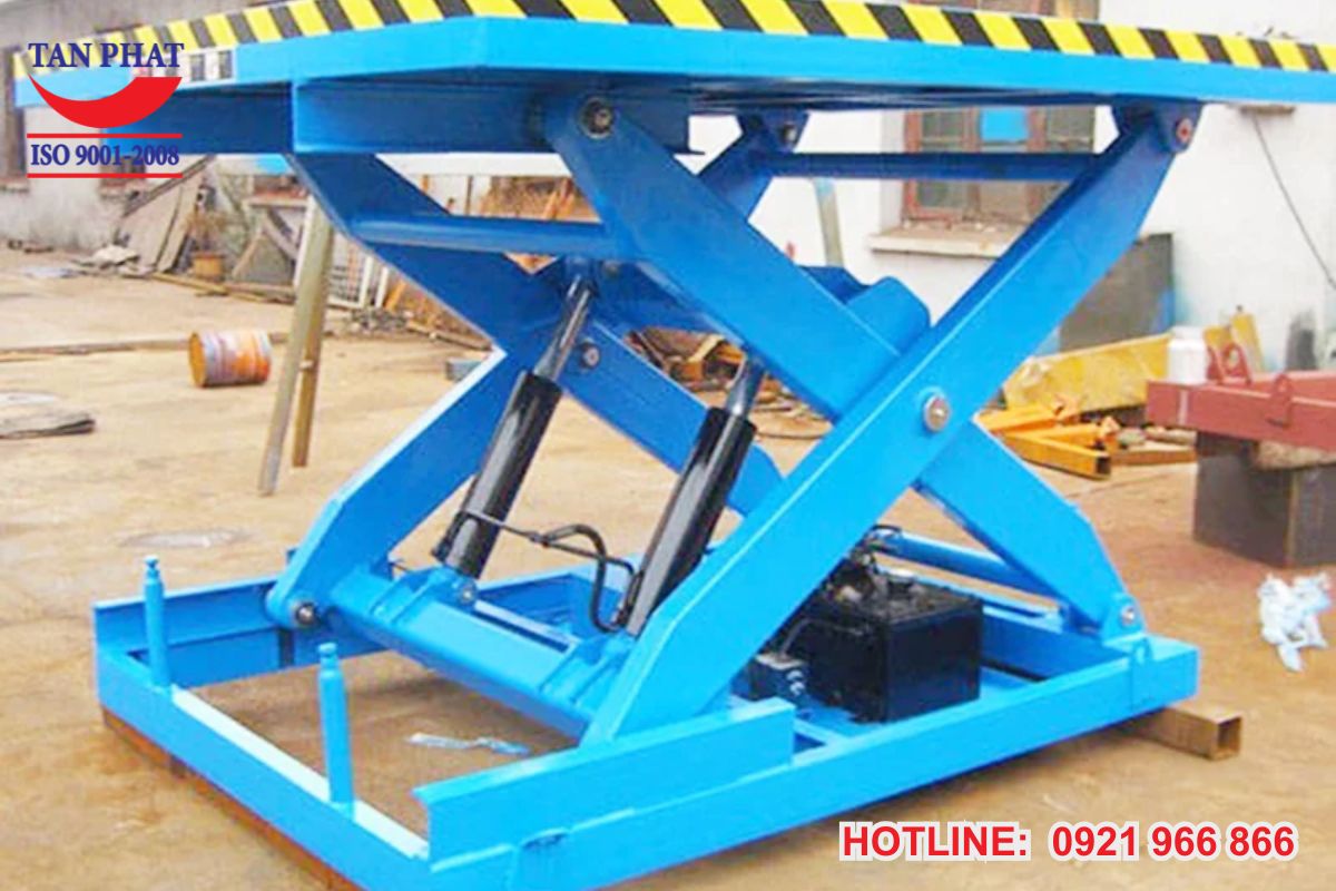 bao-gia-ban-nang-thuy-luc-moi-nhat-2025
