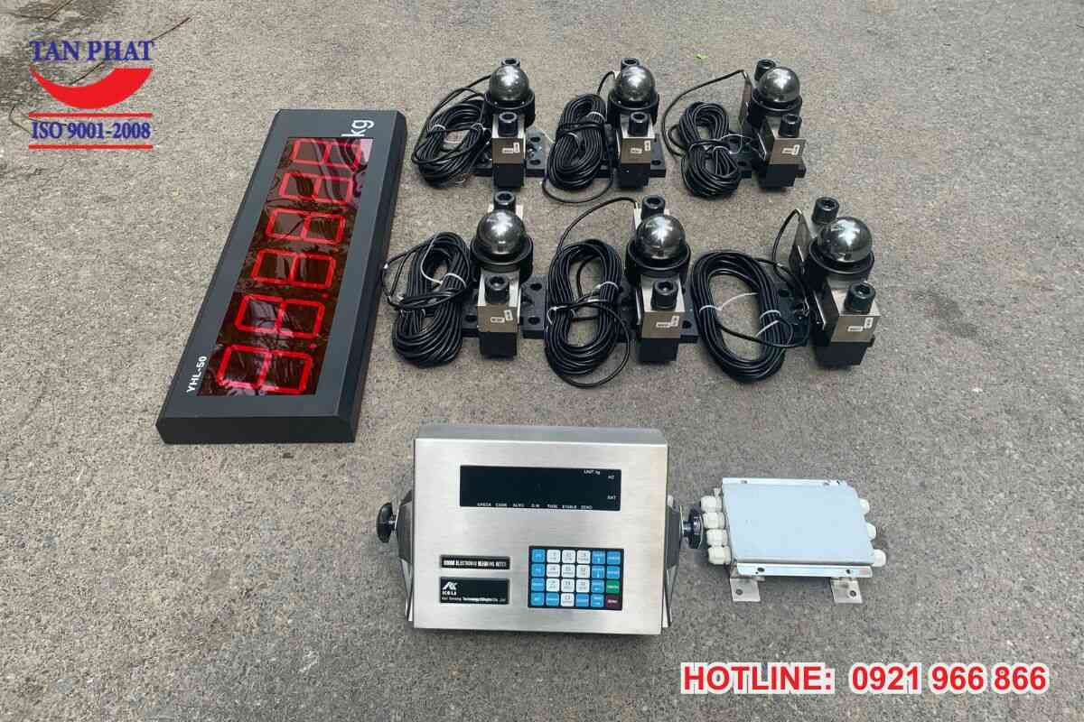 bo-thiet-bi-can-o-to-dien-tu