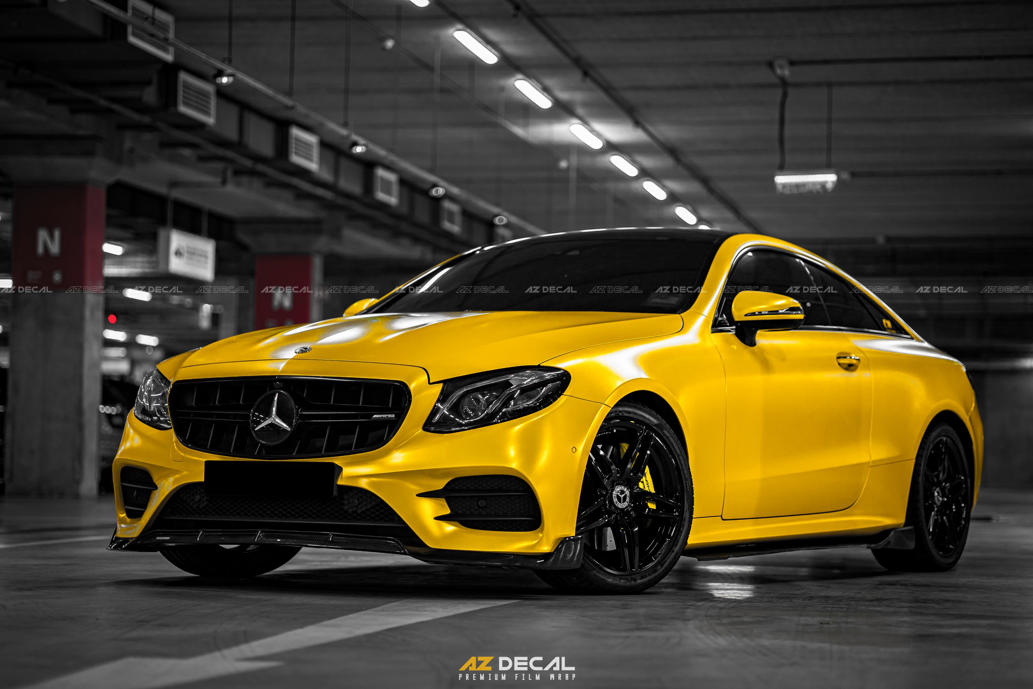 Xe ô tô MERCEDES E COUPE dán đổi màu Satin Metallic Yellow