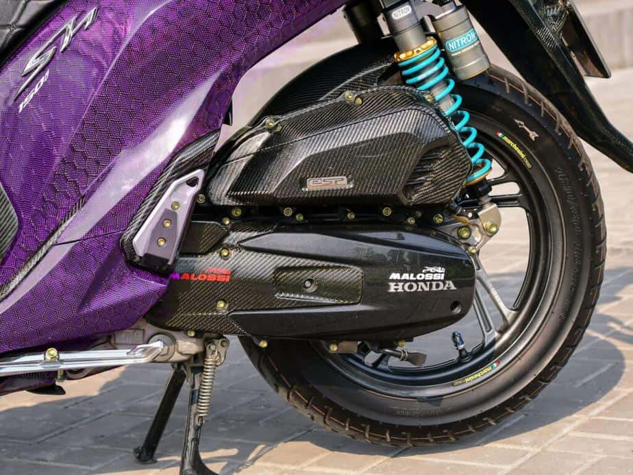 Honda SH 2019 ốp pô carbon