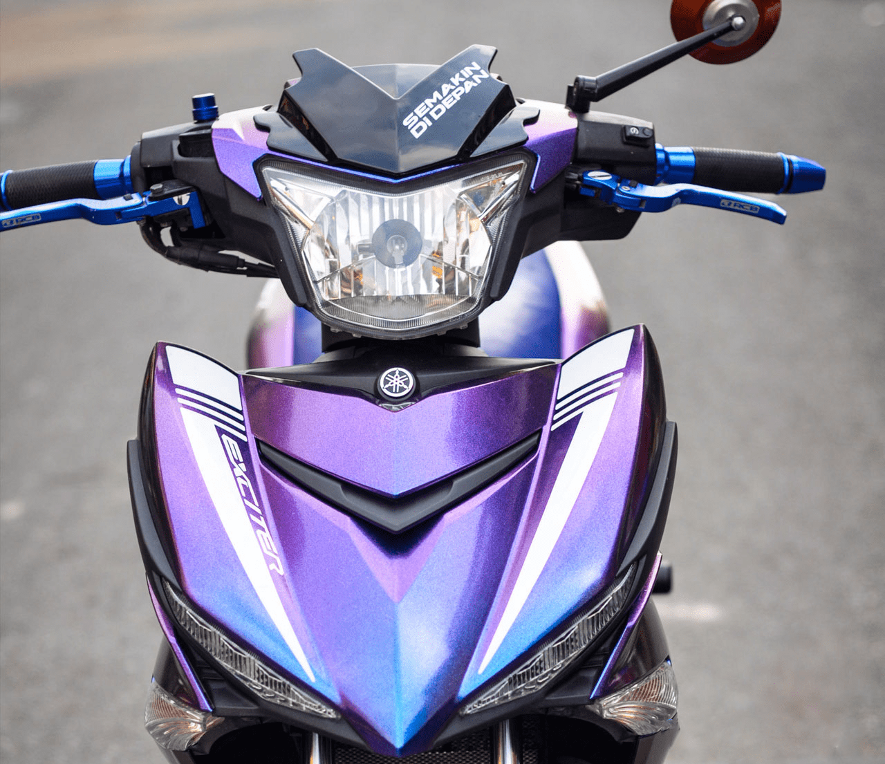 Decal đổi màu xanh tím titanium cho Exciter 150