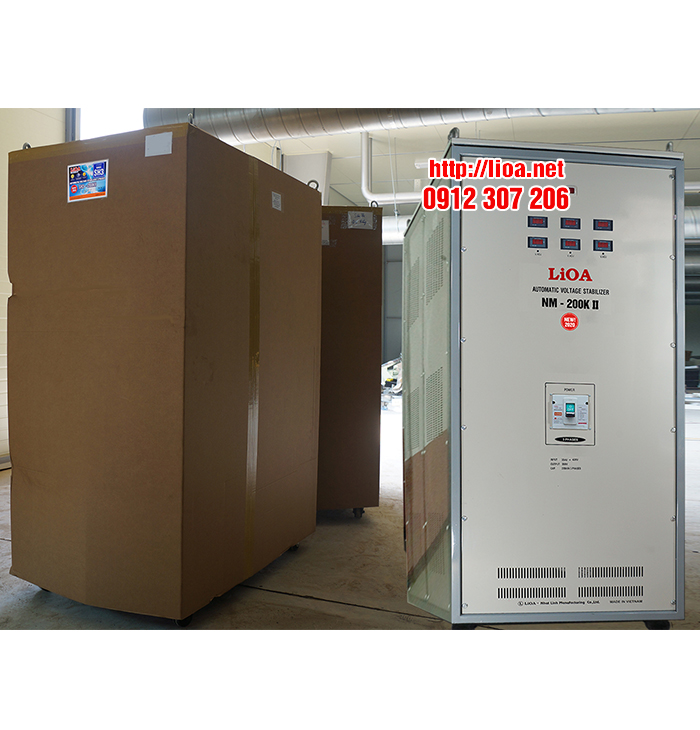Ổn Áp 3 Pha NM 200KVA