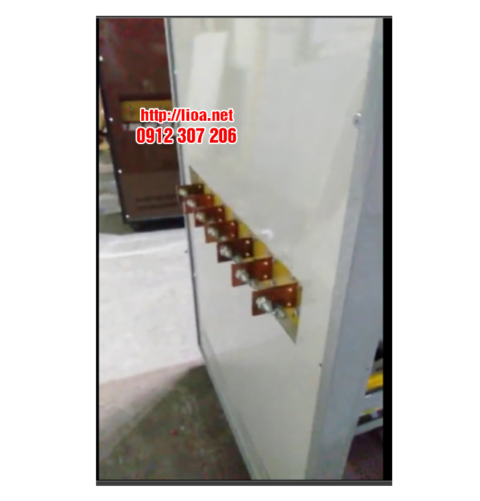 Ổn Áp LiOA 200kVA 3 Pha NM