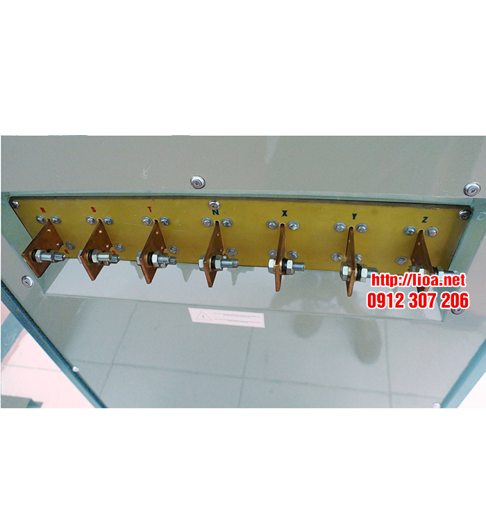 Ổn Áp LiOA 300KVA 3 Pha SH3