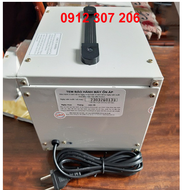 Ổn Áp Lioa 500VA DRI-500