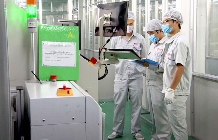 Thúc đẩy doanh nghiệp nghiên cứu khoa học và đổi mới công nghệ: Kinh nghiệm quốc tế và bài học cho Việt Nam