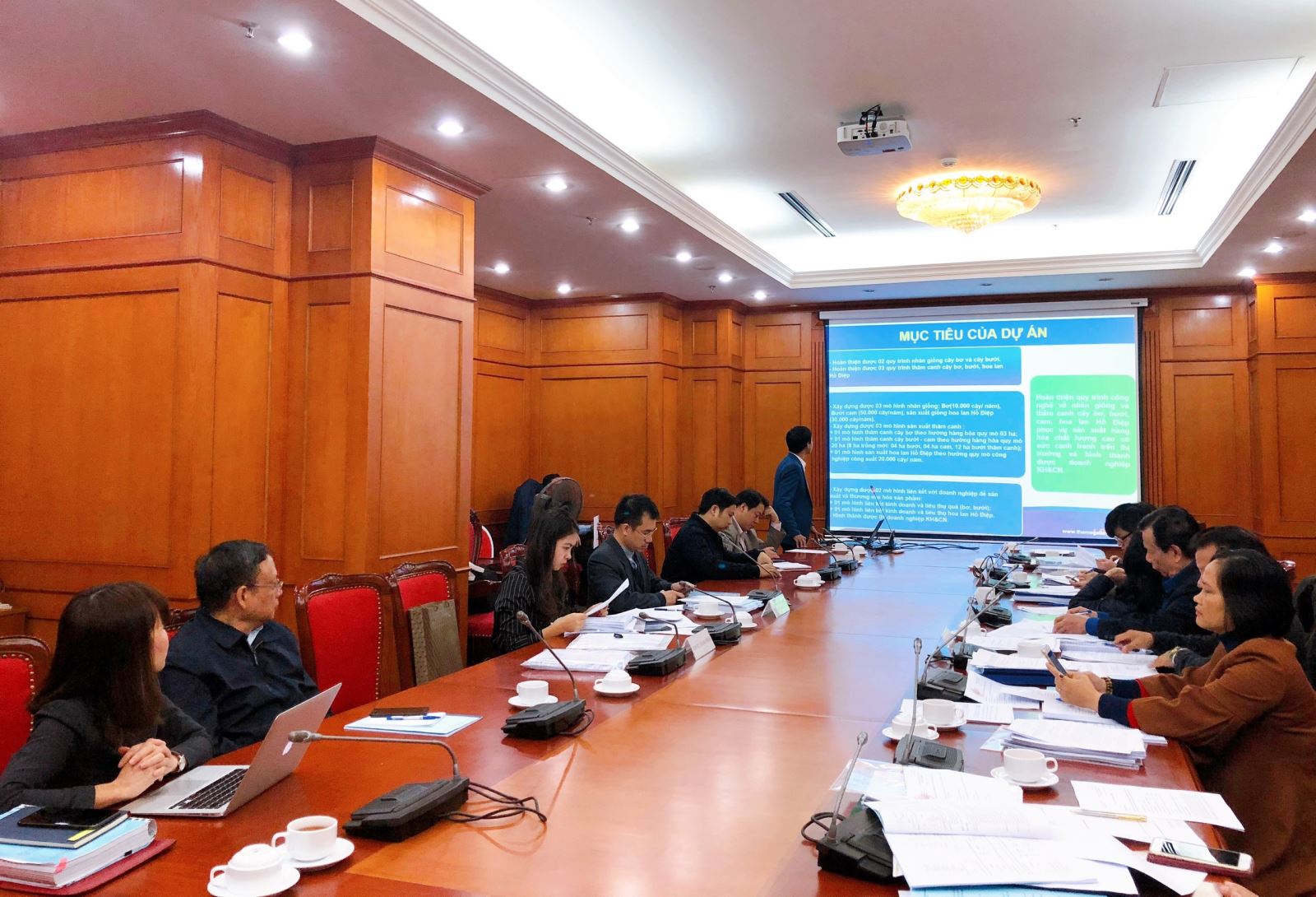 Nghiệm thu Dự án KH&CN cấp quốc gia: Hoàn thiện và ứng dụng quy trình sản xuất giống, thâm canh bơ, bưởi, cam, hoa lan Hồ Điệp và liên kết tiêu thụ sản phẩm quy mô hàng hóa ở một số tỉnh phía Bắc