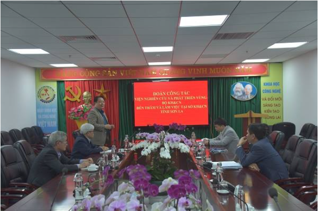 Viện Nghiên cứu và Phát triển Vùng tới thăm và làm việc tại Sở KH&CN tỉnh Sơn La
