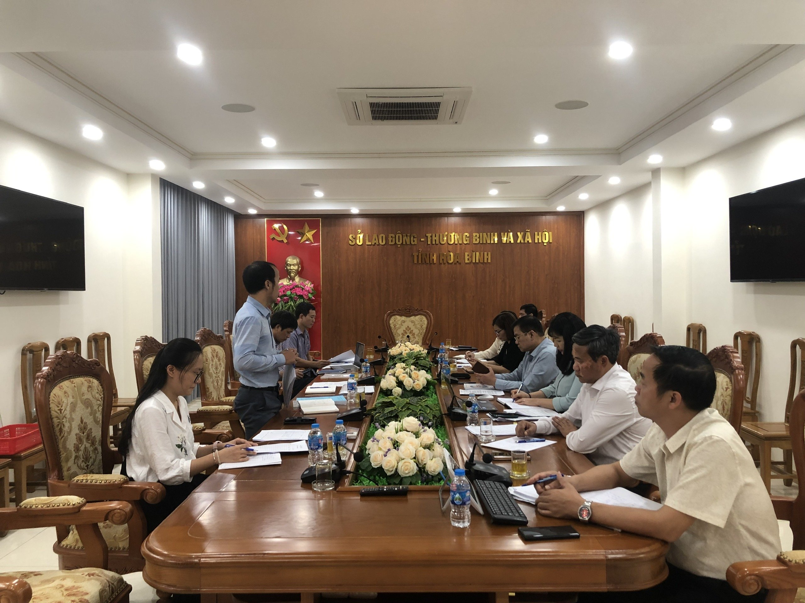 Viện Nghiên cứu và Phát triển Vùng điều tra thực trạng thực trạng phát triển khoa học, công nghệ và đổi mới sáng tạo tỉnh Hòa Bình