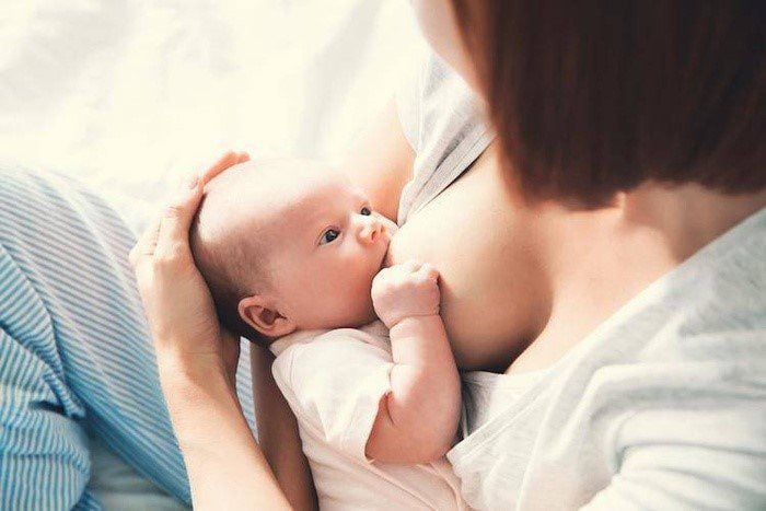 Mẹ Nên Cho Bé Bú Như Thế Nào Là Đủ