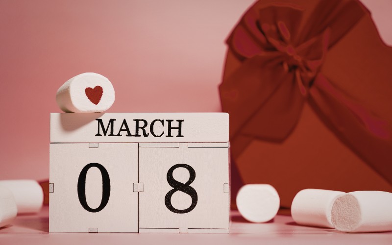 Quà tặng 8/3 ý nghĩa: Cẩm nang chọn quà tinh tế và thiết thực nhất năm 2026