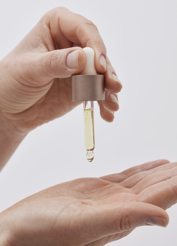 BABE MULTI RENEWAL NIGHT PEELING SERUM: Tinh Chất Tái Tạo Da Ban Đêm, Sáng Mịn & Đều Màu