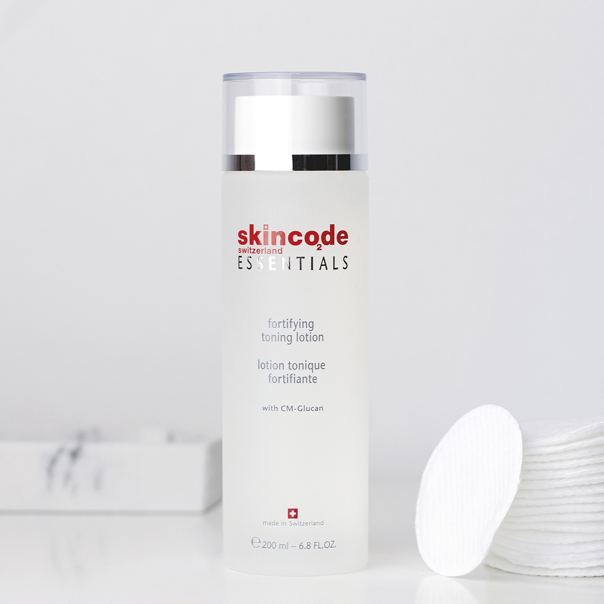 SKINCODE ESSENTIAL FORTIFYING TONING LOTION / DUNG DỊCH DƯỠNG ẨM TINH KHIẾT CHO DA