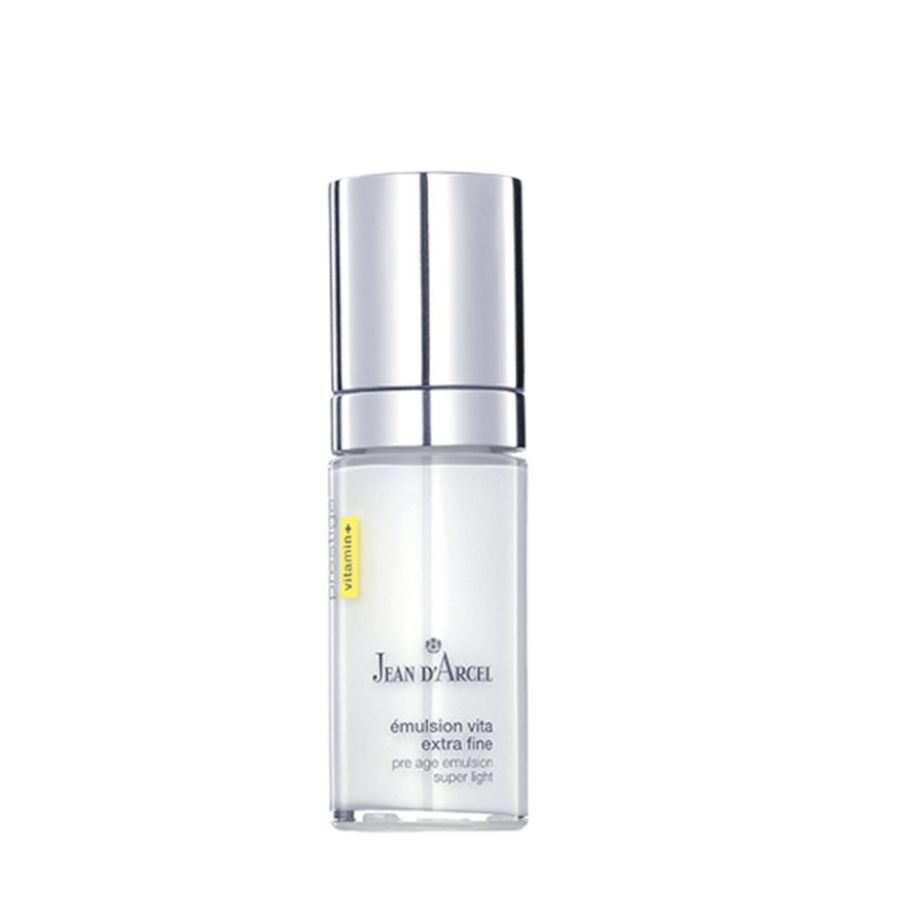 JEAN D'ARCEL PRE-AGE EMULSION SUPER LIGHT (EMULSION VITA EXTRA FINE) / SỮA DƯỠNG VITA LÀM TRẮNG SÁNG DA VÀ NGĂN NGỪA NÁM 