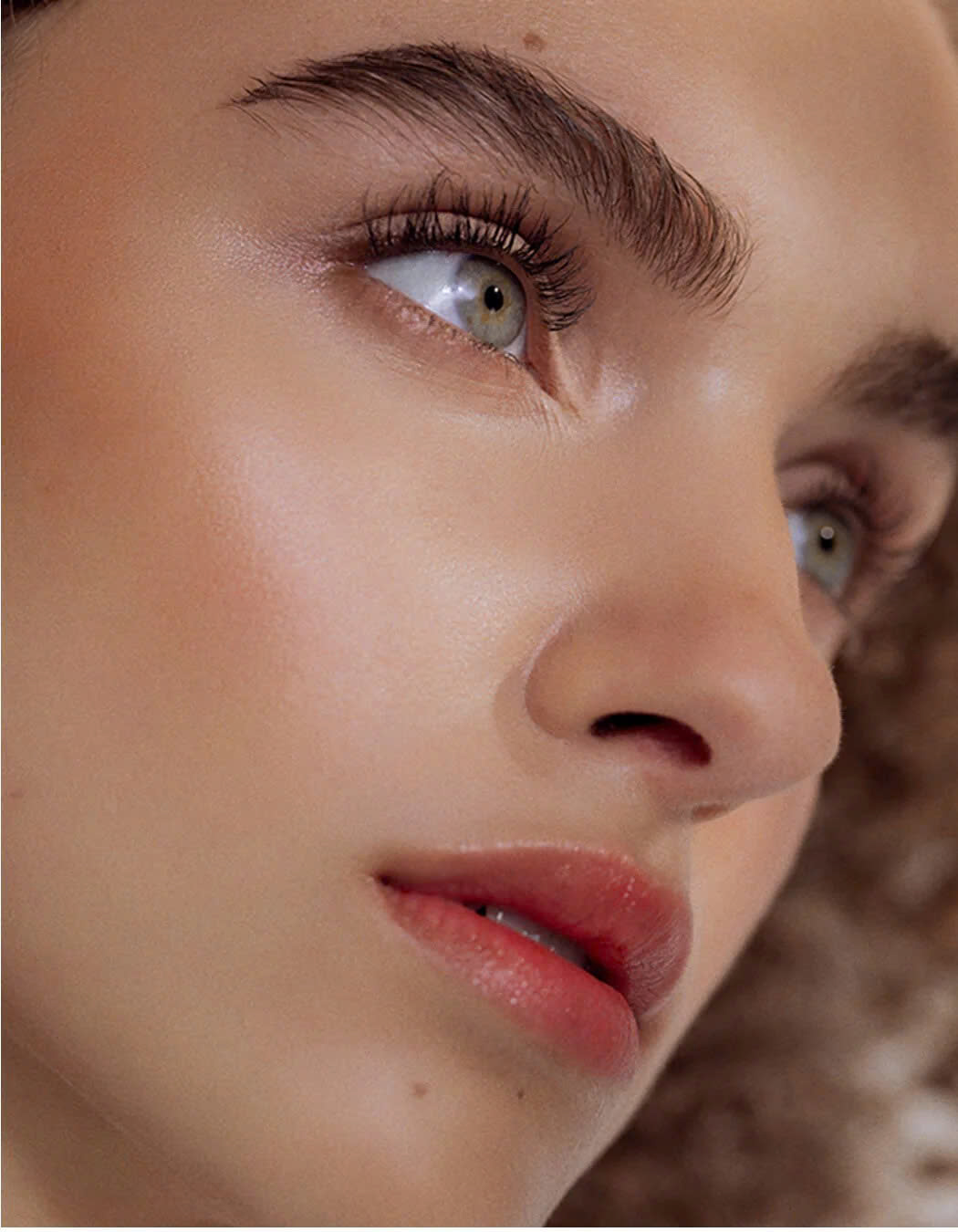 REVITALASH® ADVANCED SENSITIVE: Serum Dưỡng Dài Mi Chuyên Biệt Cho Mắt Nhạy Cảm - Dài Hơn, Khỏe Hơn, Không Kích Ứng