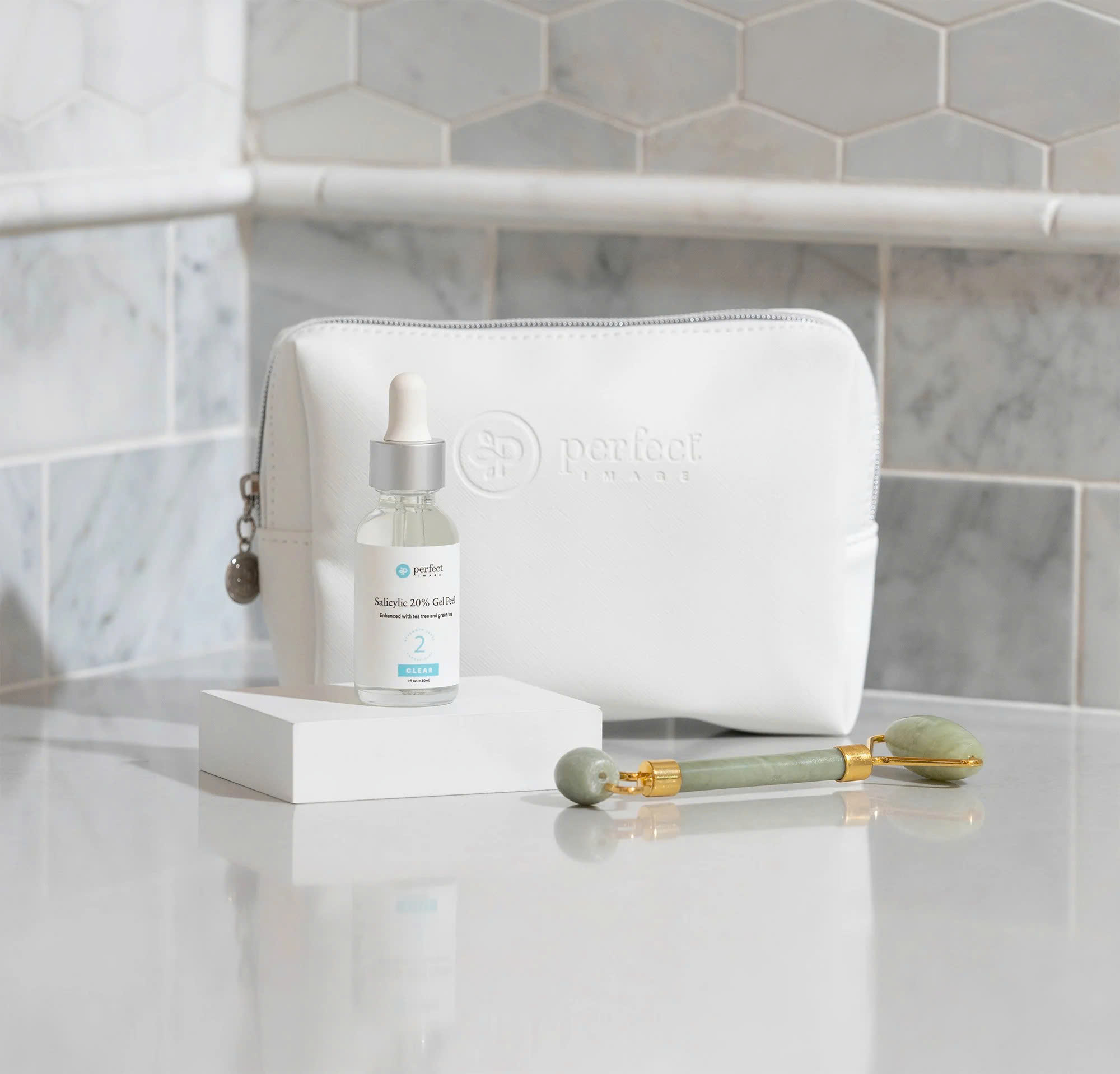 Perfect Image Salicylic 20% Gel Peel: Giải Pháp Thay Da Sinh Học Đặc Trị Mụn, Kiềm Dầu Và Se Khít Lỗ Chân Lông
