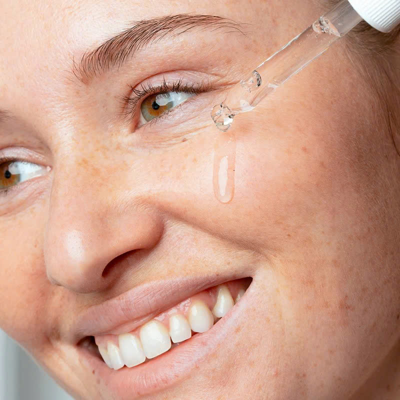 SVR [B3] Ampoule Hydra: Tinh Chất Phục Hồi, Cấp Ẩm Và Chống Lão Hóa Chuyên Sâu