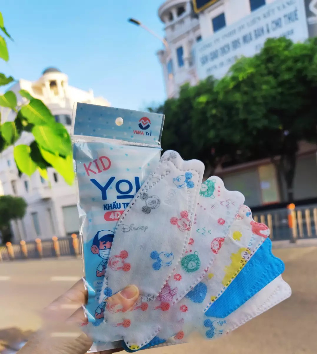 Khẩu Trang 4D Trẻ Em Yoki (Yuki) KID (Bịch 6 Cái)