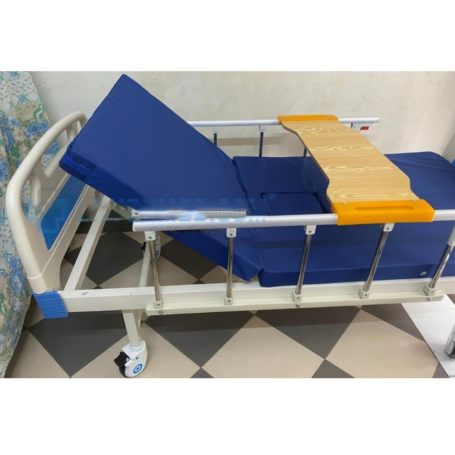 Giường Y Tế 2 Tay Quay, Có Bô Vệ Sinh NARITA A01-IV