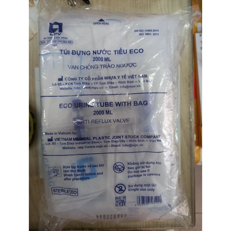 Túi Đựng Nước Tiểu Van T, Có Quai ECO MPV (2000ml) Hàng Việt Nam