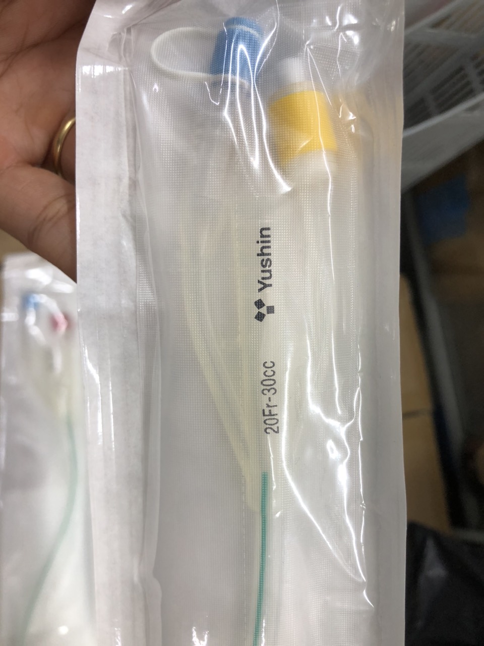 Dây Thông Tiểu 3 Nhánh Yushin Foley Silicon (Hàn Quốc)