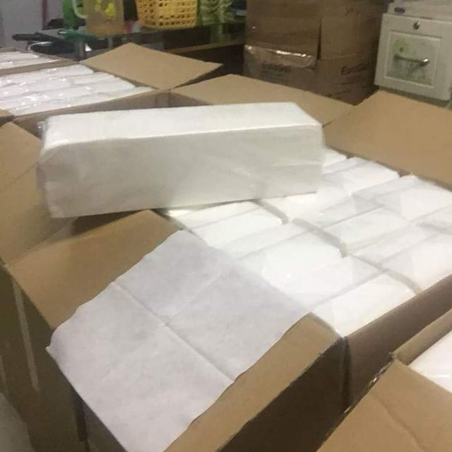 Khăn Giấy Vuông Đa Năng Việt Nam (Lốc 200 Tờ)