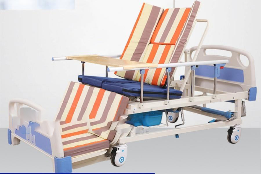 Giường Y Tế 4 Tay Quay, Có Bô Vệ Sinh NARITA XSJ-IV