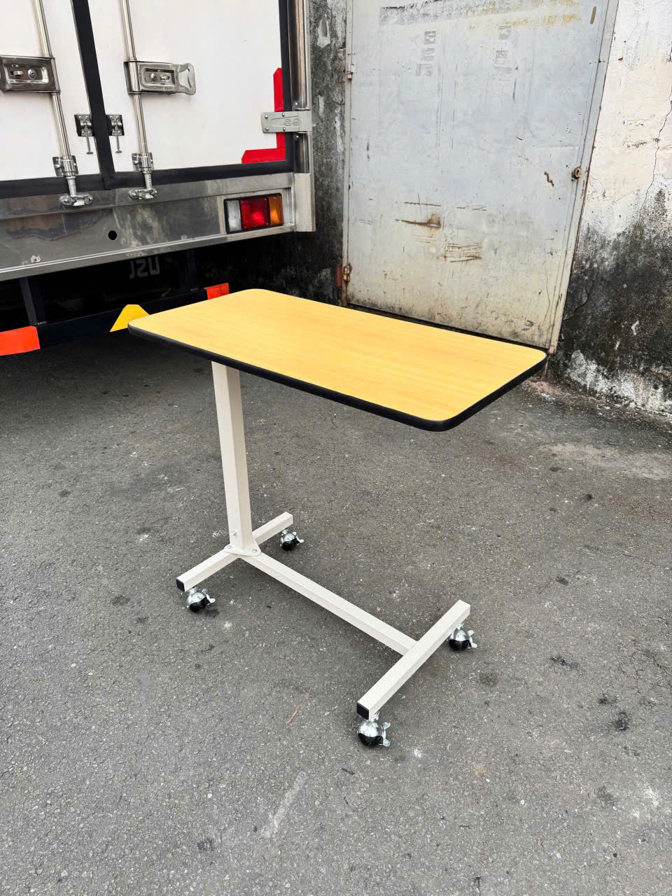 Bàn Ăn Di Động Có Bánh Xe LUCASS BA-E2