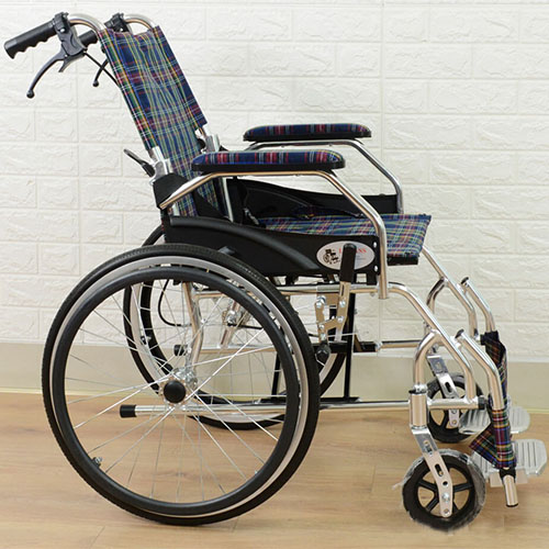 Xe Lăn Tay Du Lịch Khung Nhôm Siêu Nhẹ, Có Thắng Lucass X-63 (X63, X-63L, X-63A)