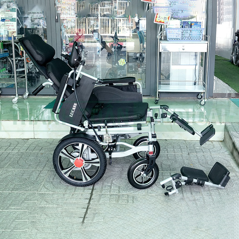 Xe Lăn Điện Có Thể Ngã Nằm Lucass XE-110LA