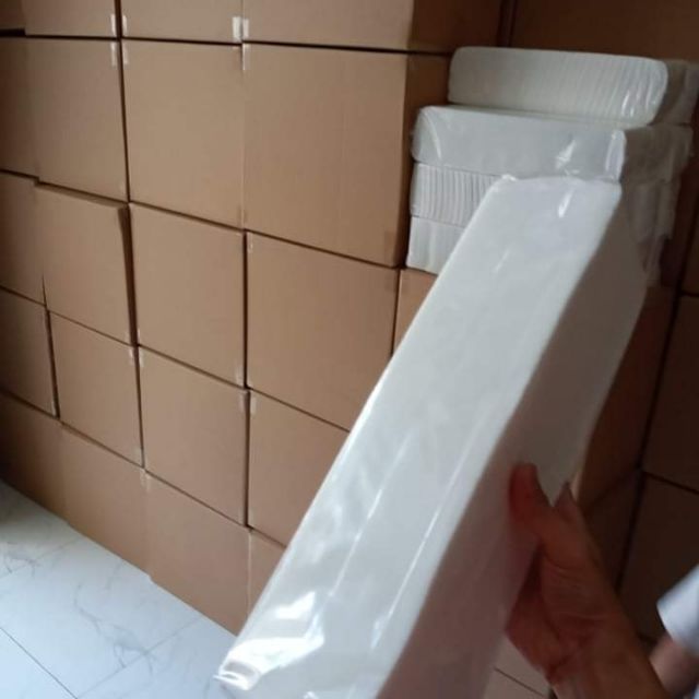 Khăn Giấy Vuông Đa Năng Việt Nam (Lốc 200 Tờ)